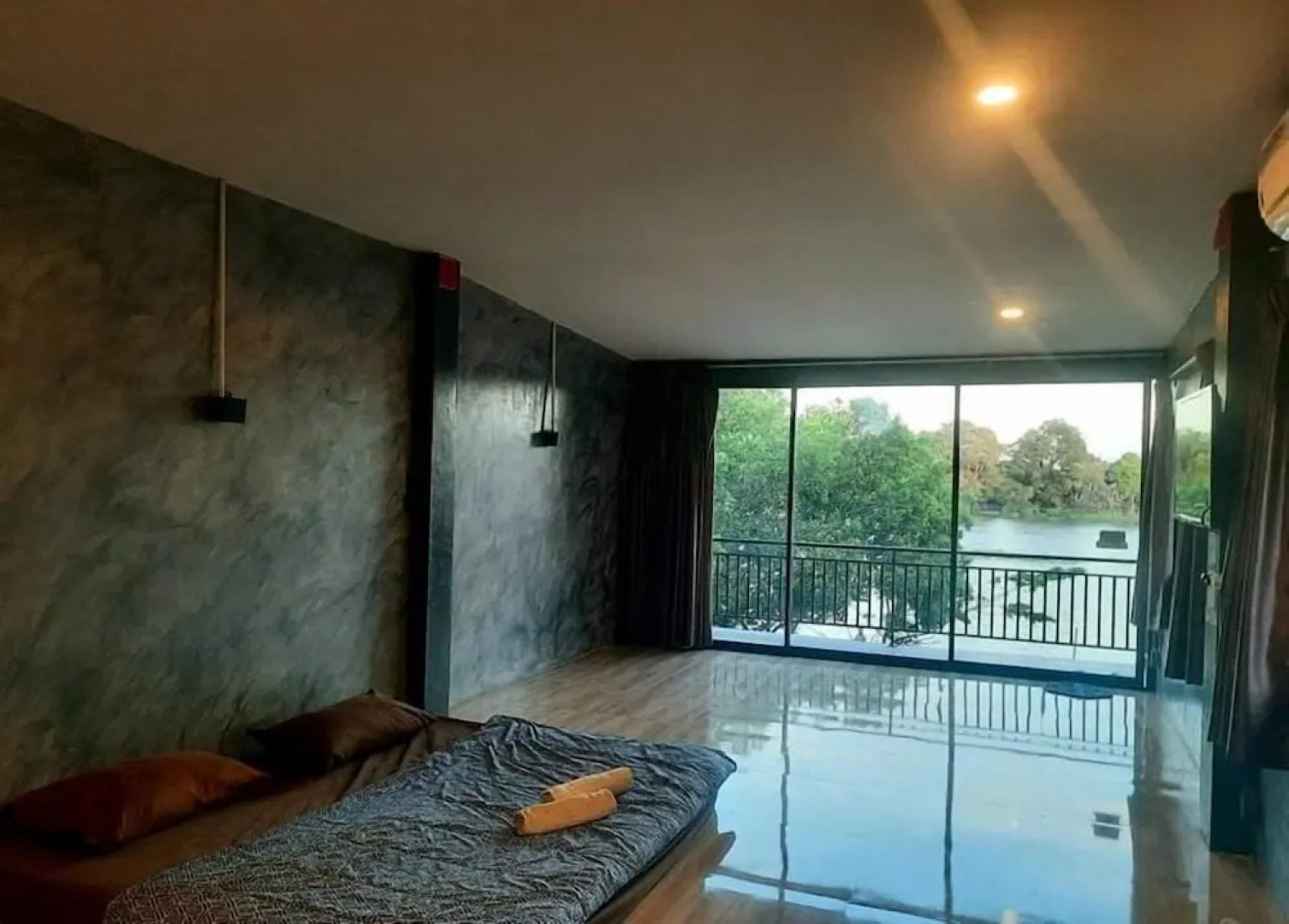 Lom Choi Home Stay Ayutthaya - Hostel