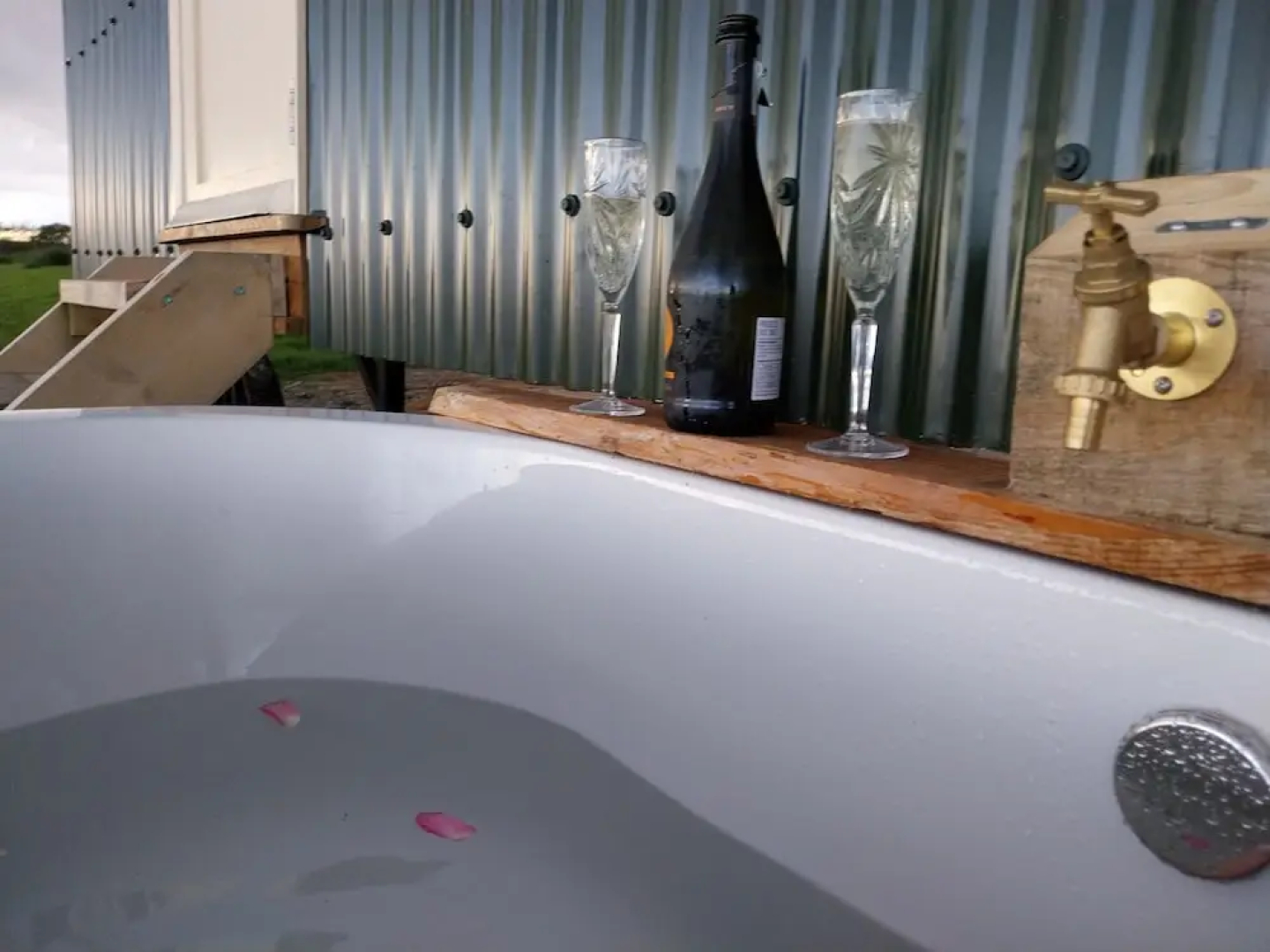 The Musterer's Hut, Outdoor Bath & Valley View