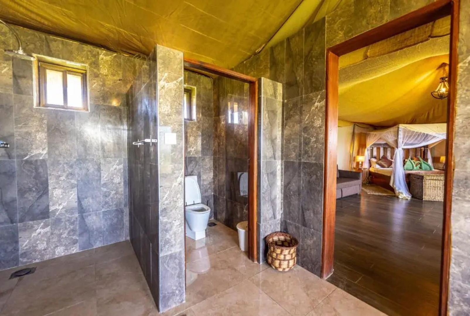 Serengeti Safari Lodge