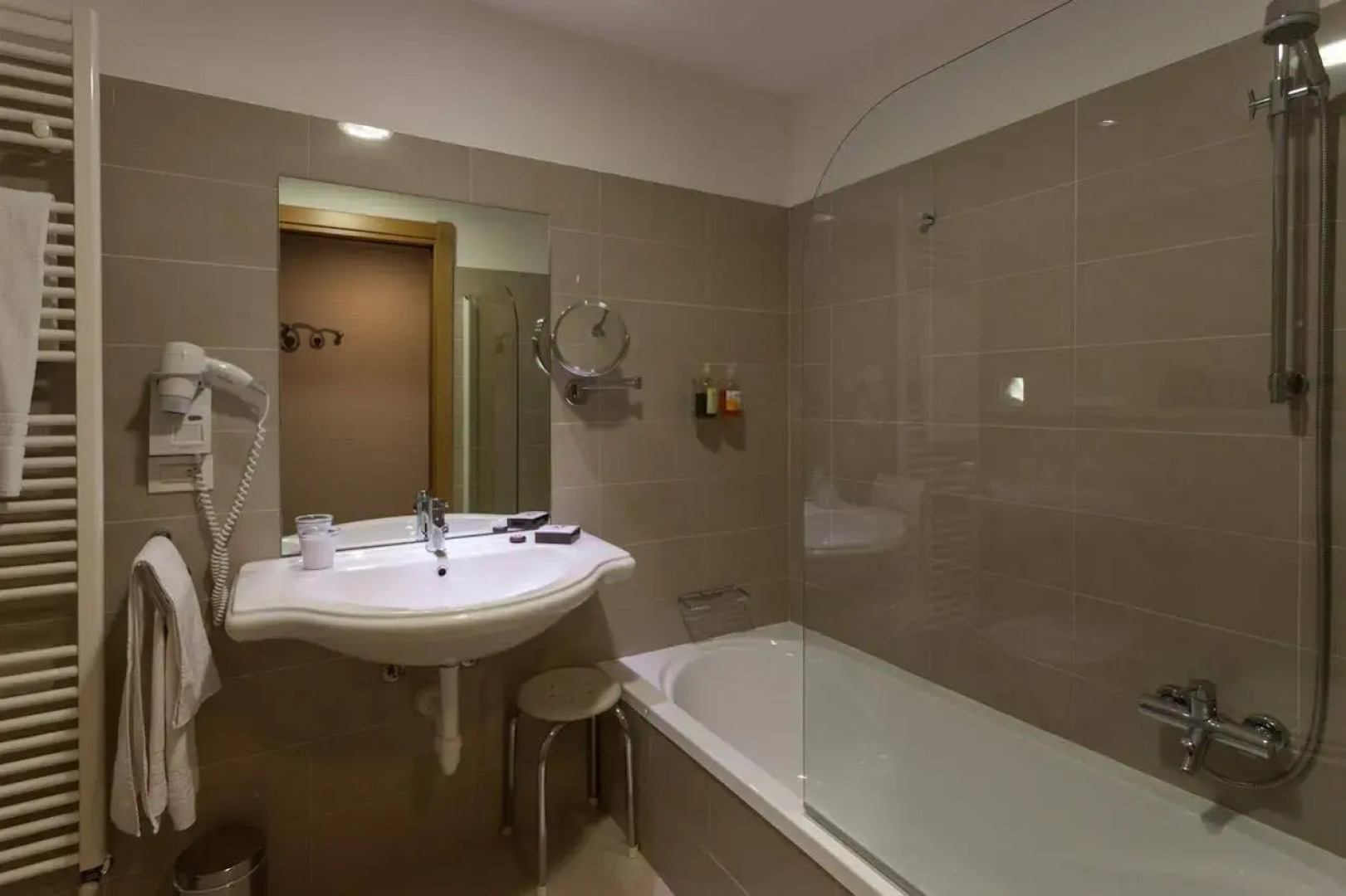 Hotel Crystal Palace