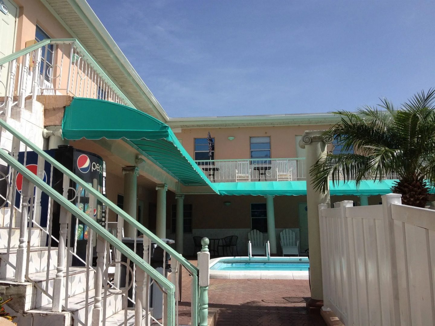 Hollywood Beach Blue Wave