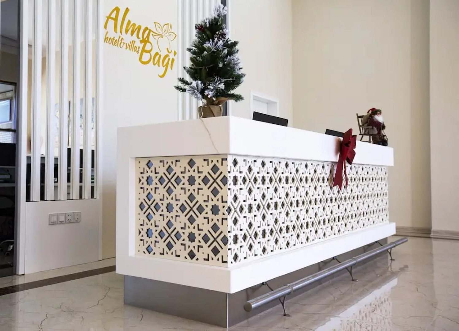 Отель и виллы AlmaBagi