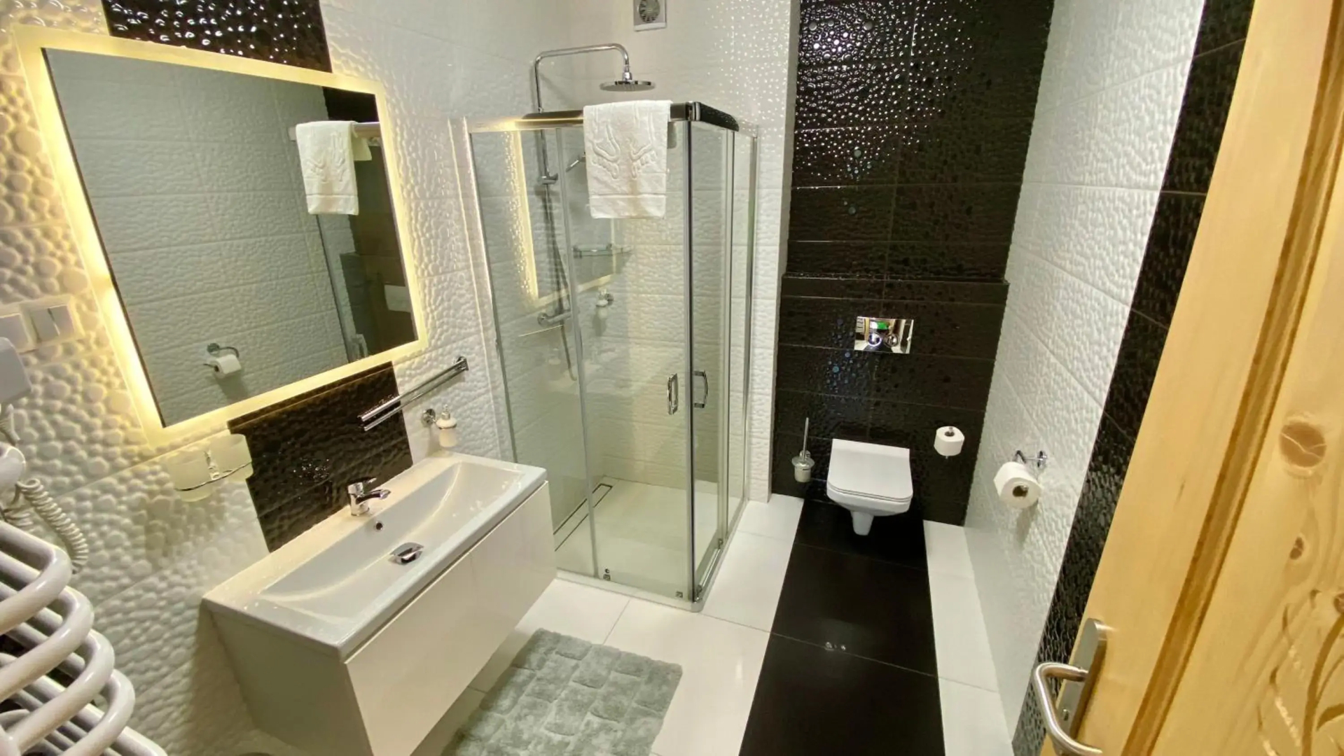 Apartamenty Na Przełaj - sauna i jacuzzi
