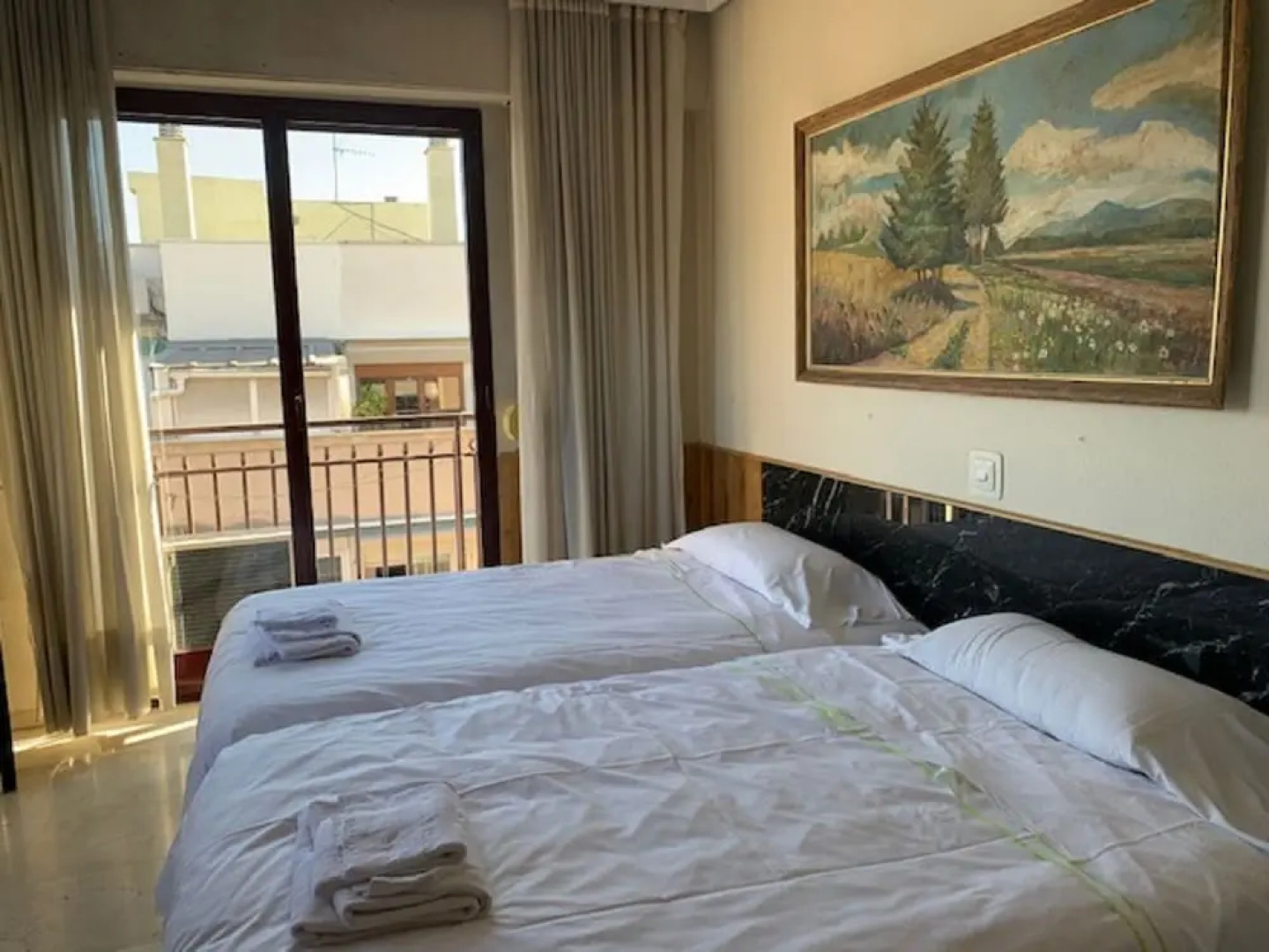 Apartamentos Turísticos Torr