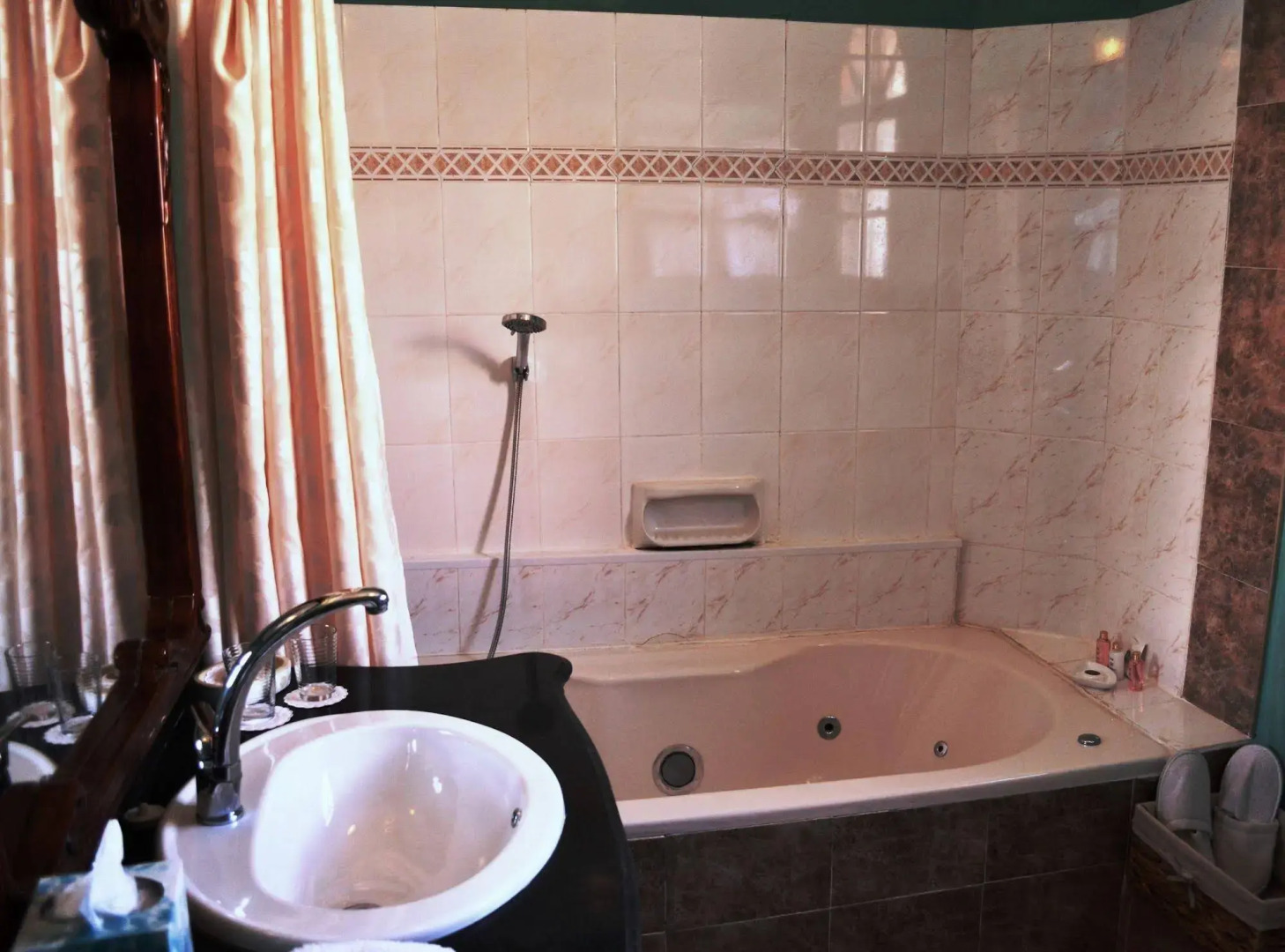 Palacio Domain Luxurious Boutique Hotel