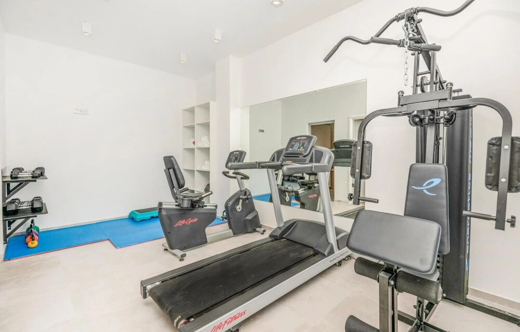 Awesome Home in Makarska With Outdoor Swimming Pool, Wifi and 3 Bedrooms