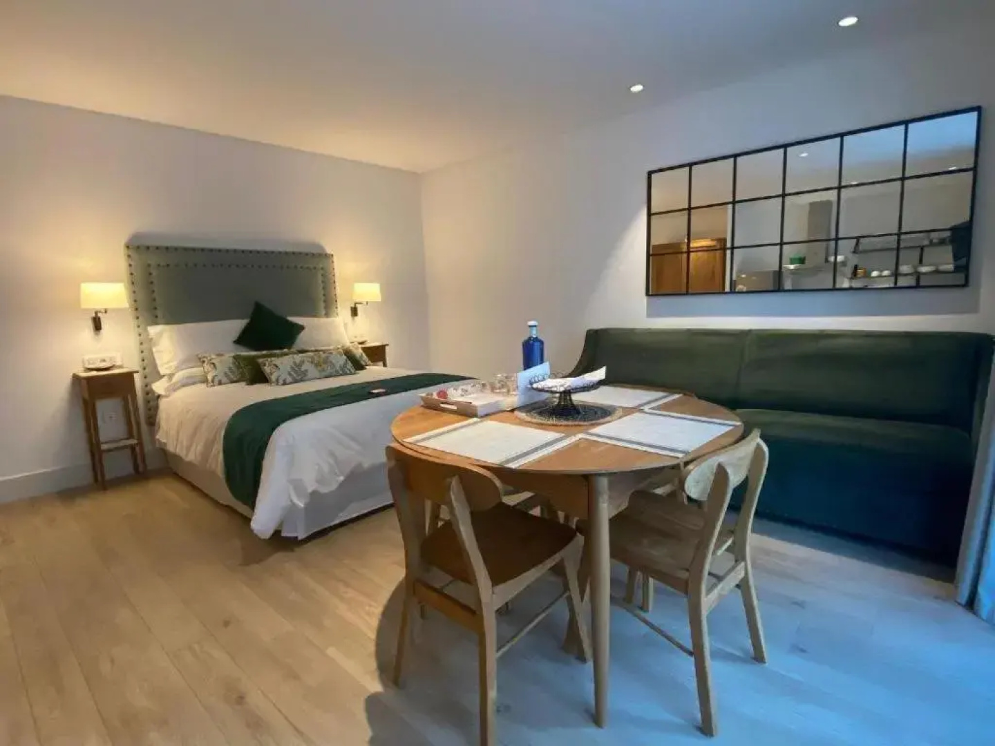 Apartamentos Turísticos La Plaza