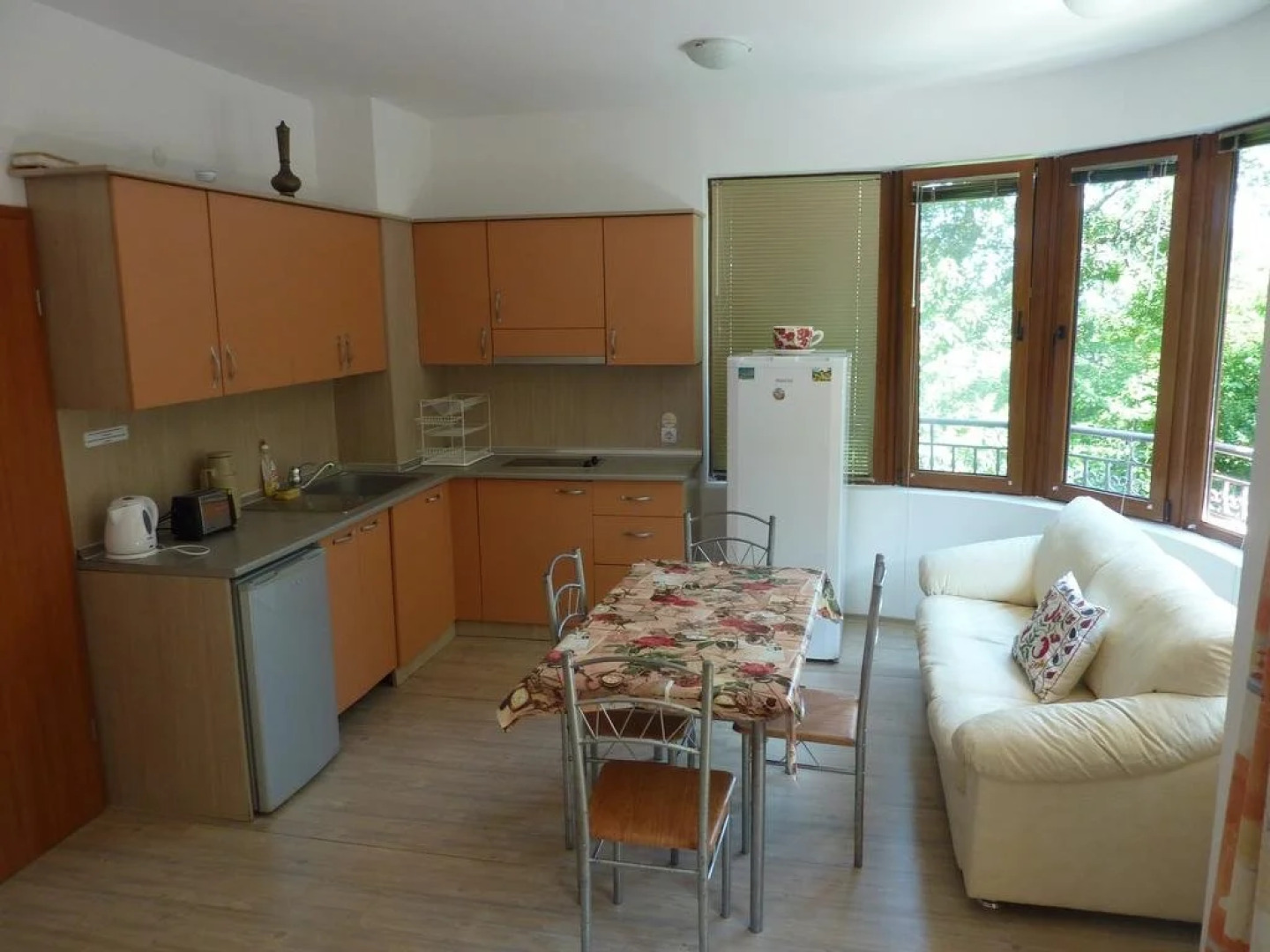 Sea Village Apartments