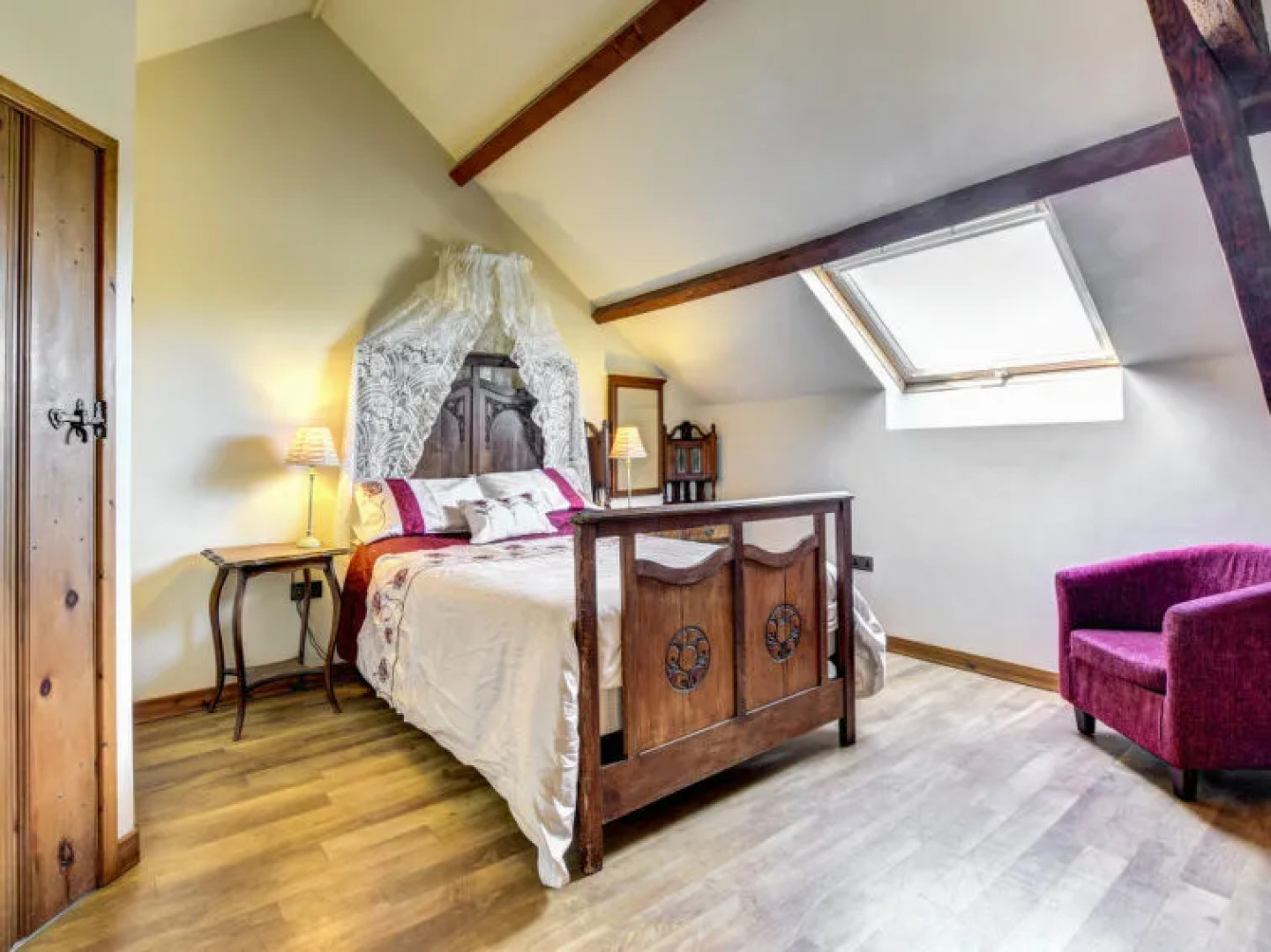 Holiday Home Sgubor y Rhyd