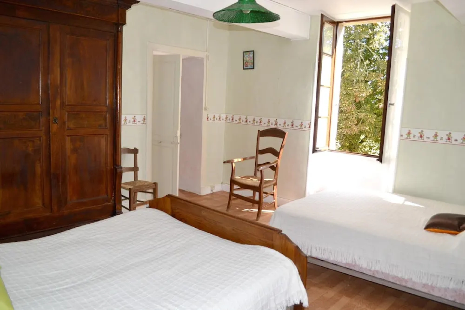 House With 3 Bedrooms in Vic-fezensac, With Wifi - 146 km From the Slo