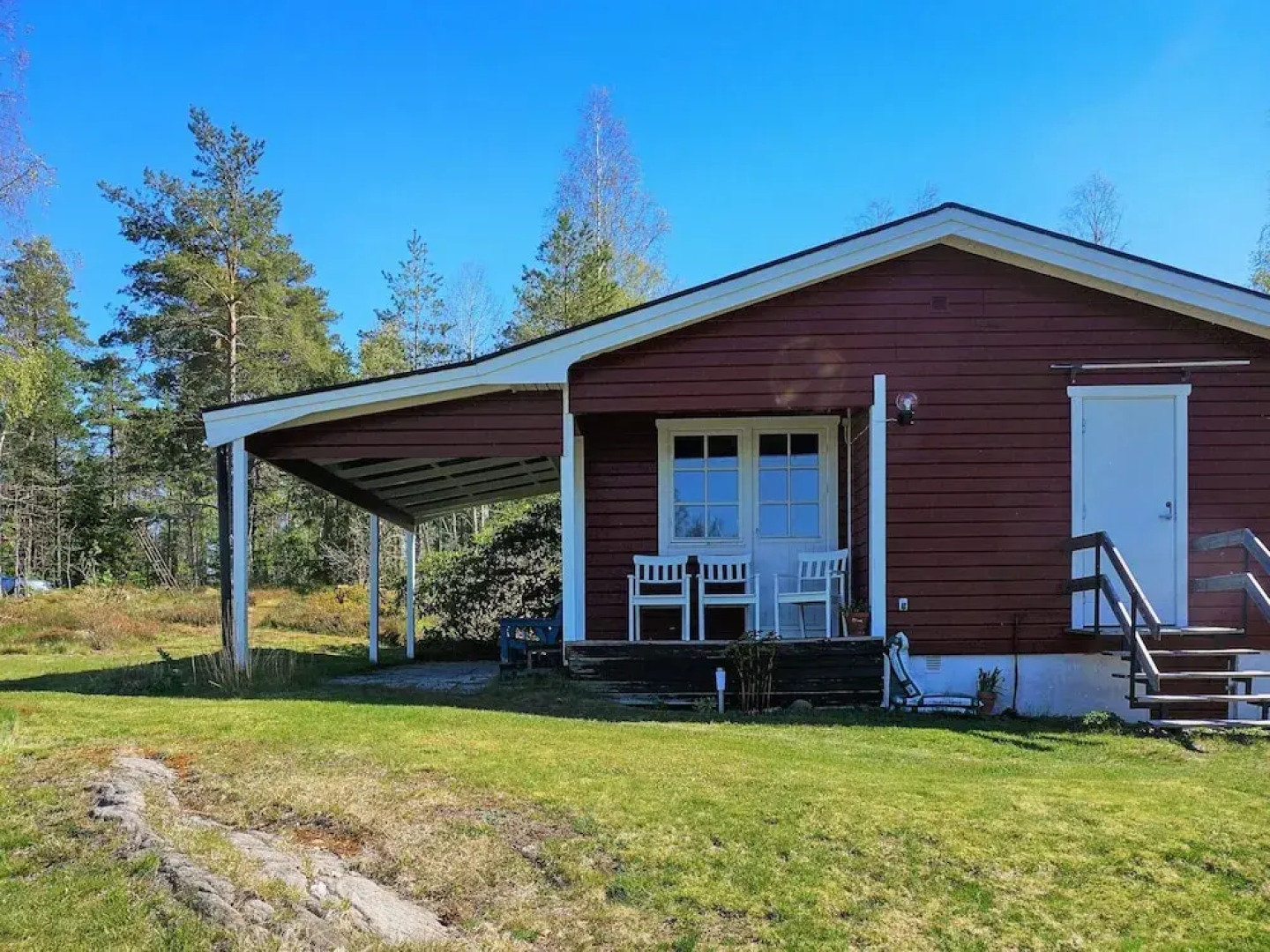 Idyllic Lakeside Retreat in Munkedal-by Traum