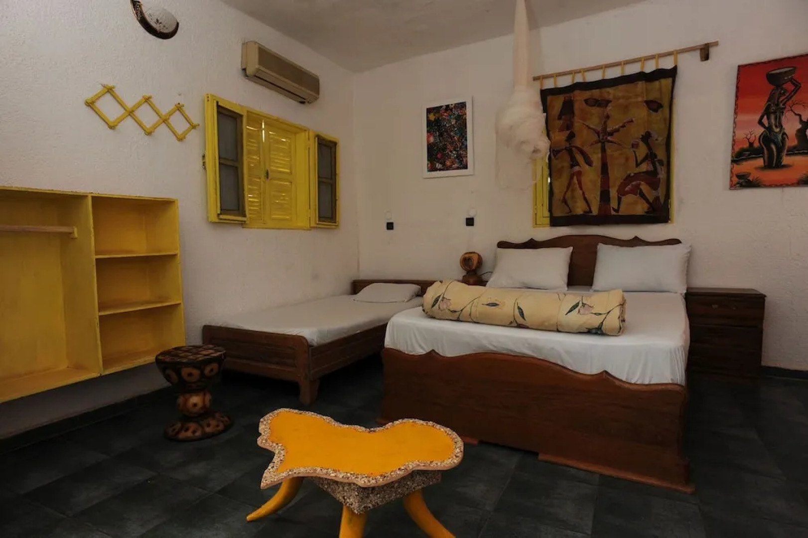 Hotel Mimosa - Hostel