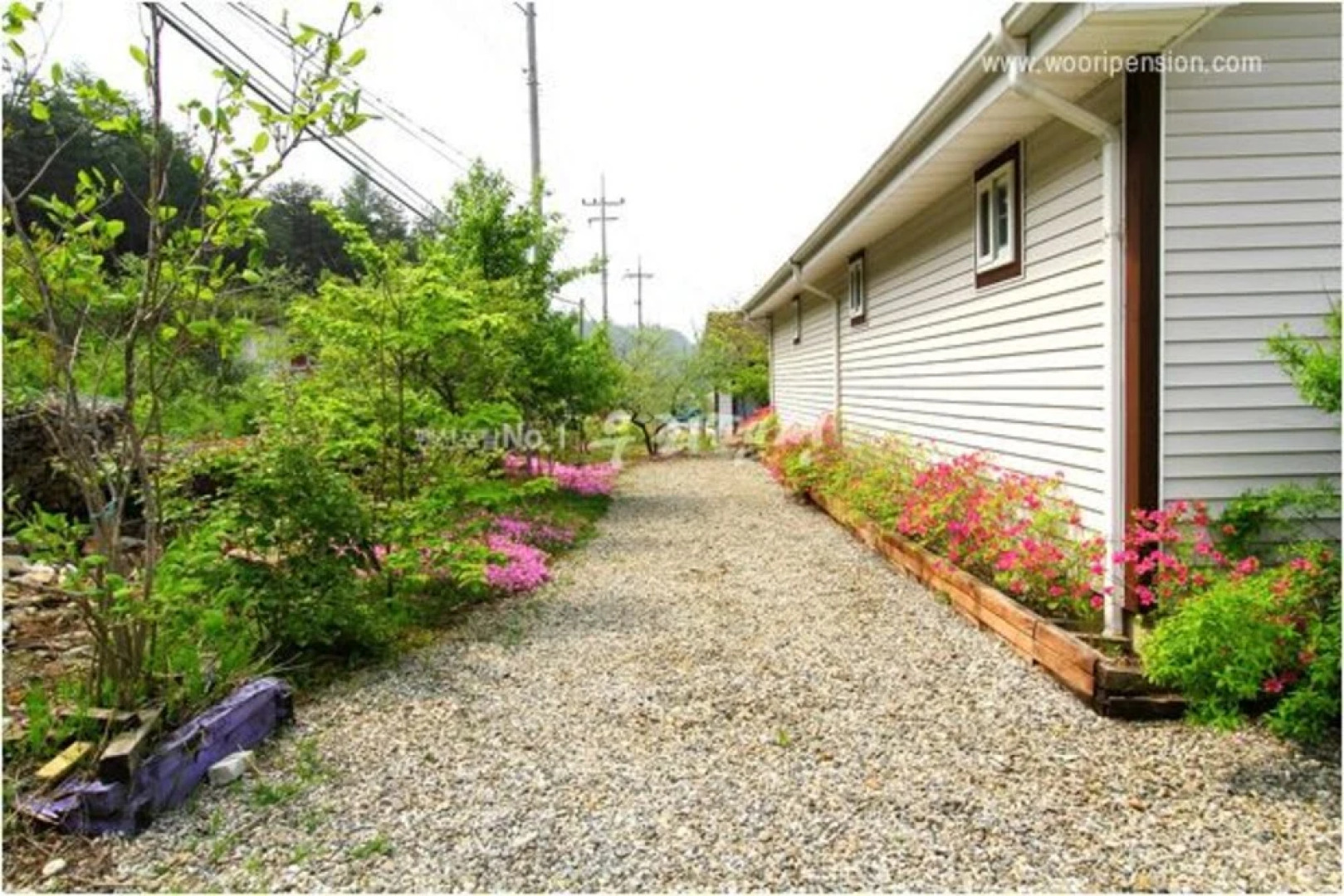 Jeongseon Click Pension