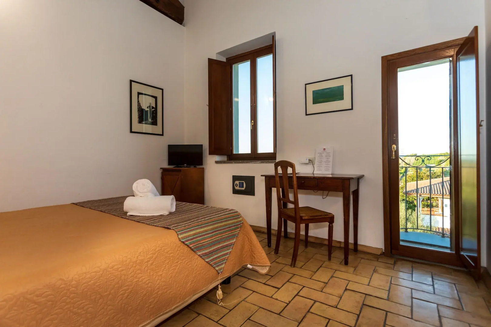 Residenza D'Epoca Pietra di Ponente