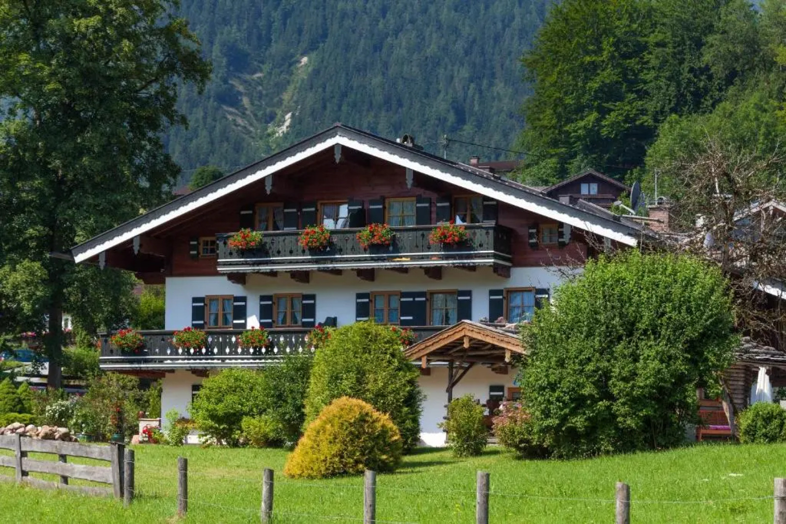 Gästehaus und Ferienwohnungen Egglerlehen