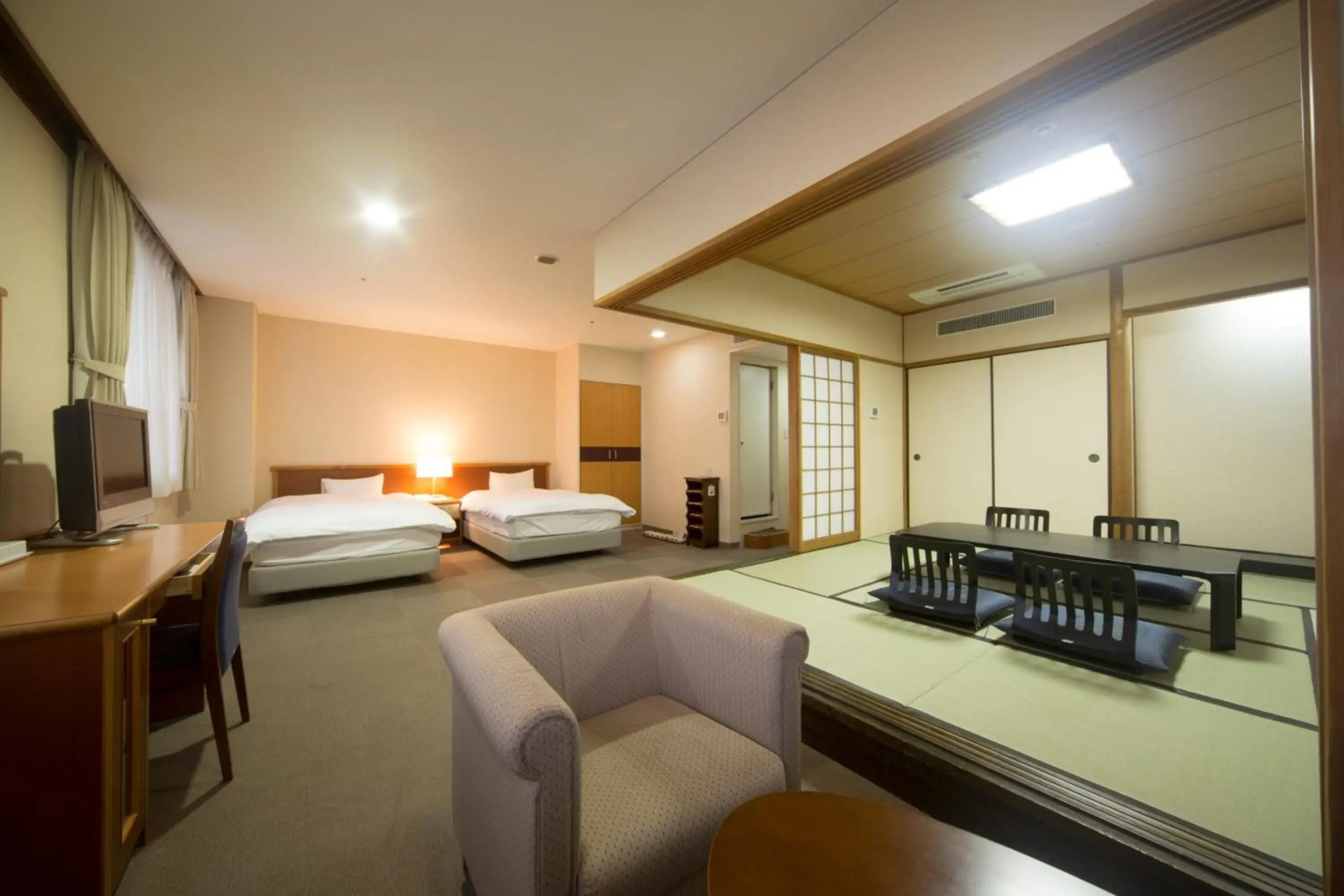 Kikunan Onsen UBL Hotel