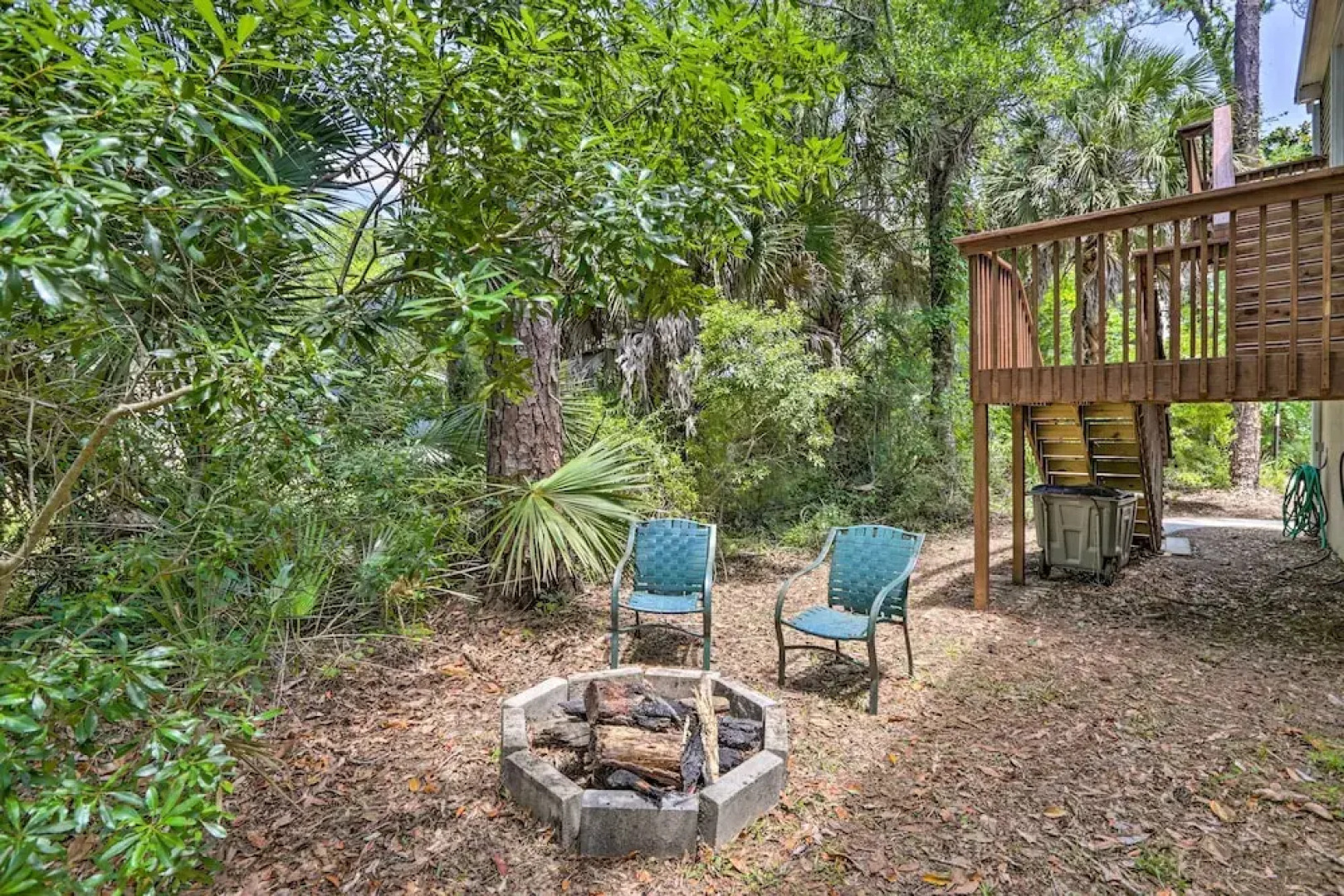 Bright Steinhatchee Home: Proximity to Ocean!