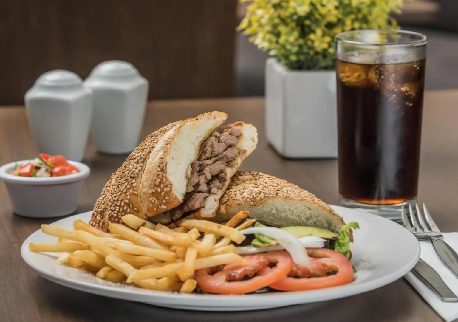 Hampton Inn & Suites by Hilton Salamanca Bajio