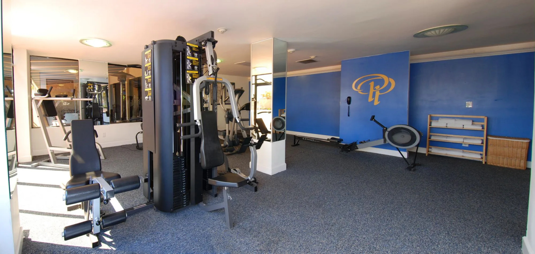 Oakland Airport Executive Hotel