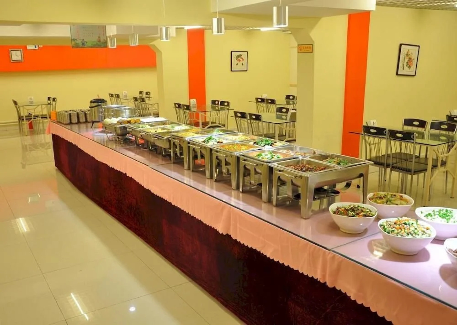 Hejia Hotel (Beijing Baiyun Road Fuxing Hospital)