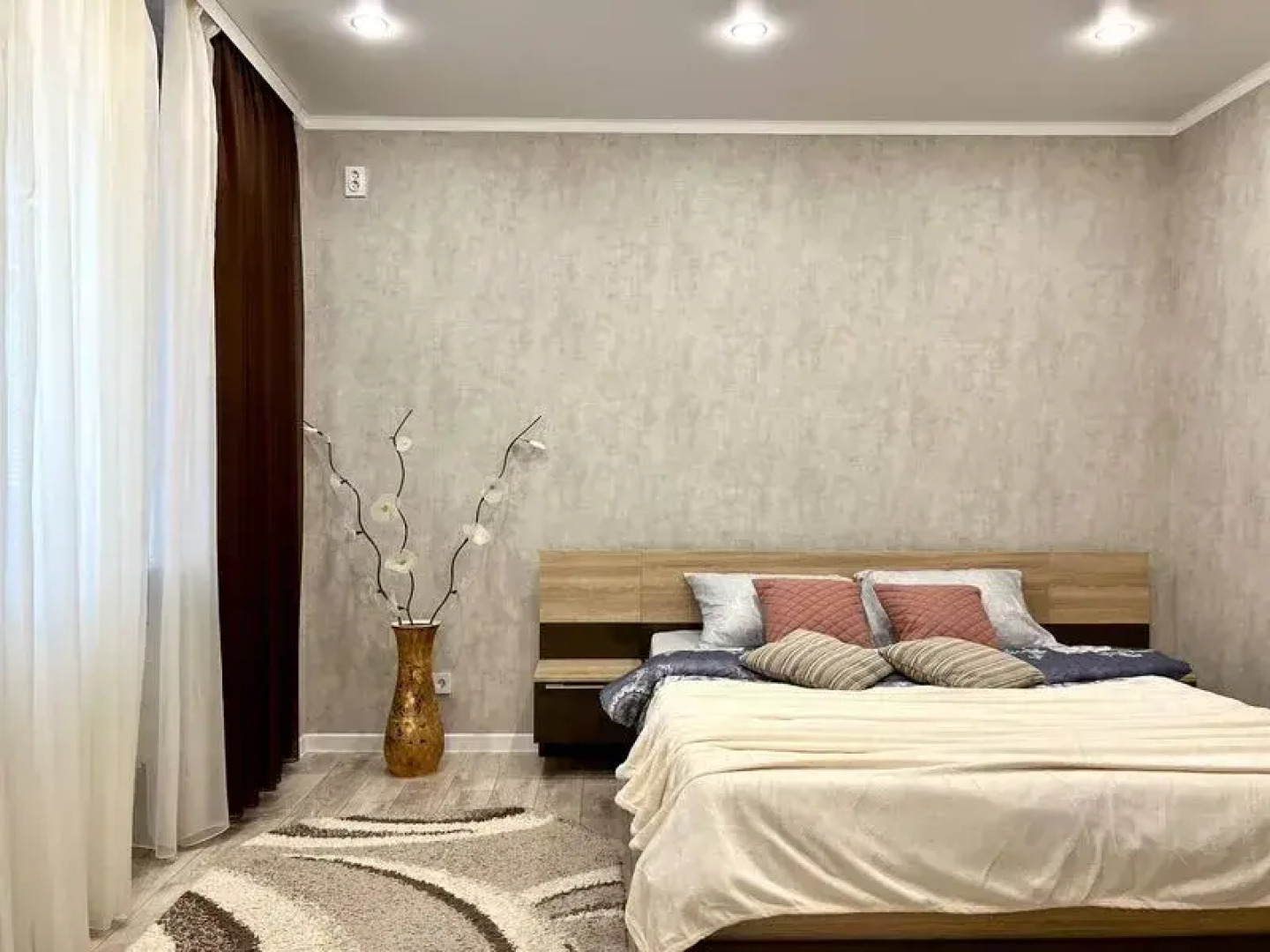 Рент Хаус на ул. Индустриальная, д. 22