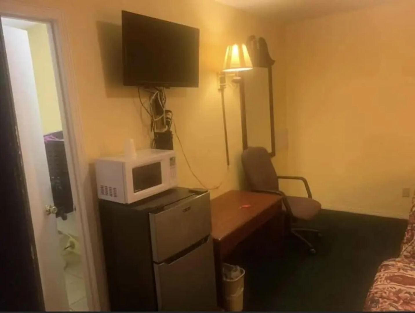 Economy Inn