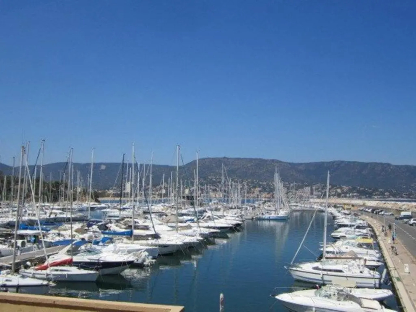 Appartement Bormes-les-Mimosas, 3 pièces, 6 personnes - FR-1-251-6