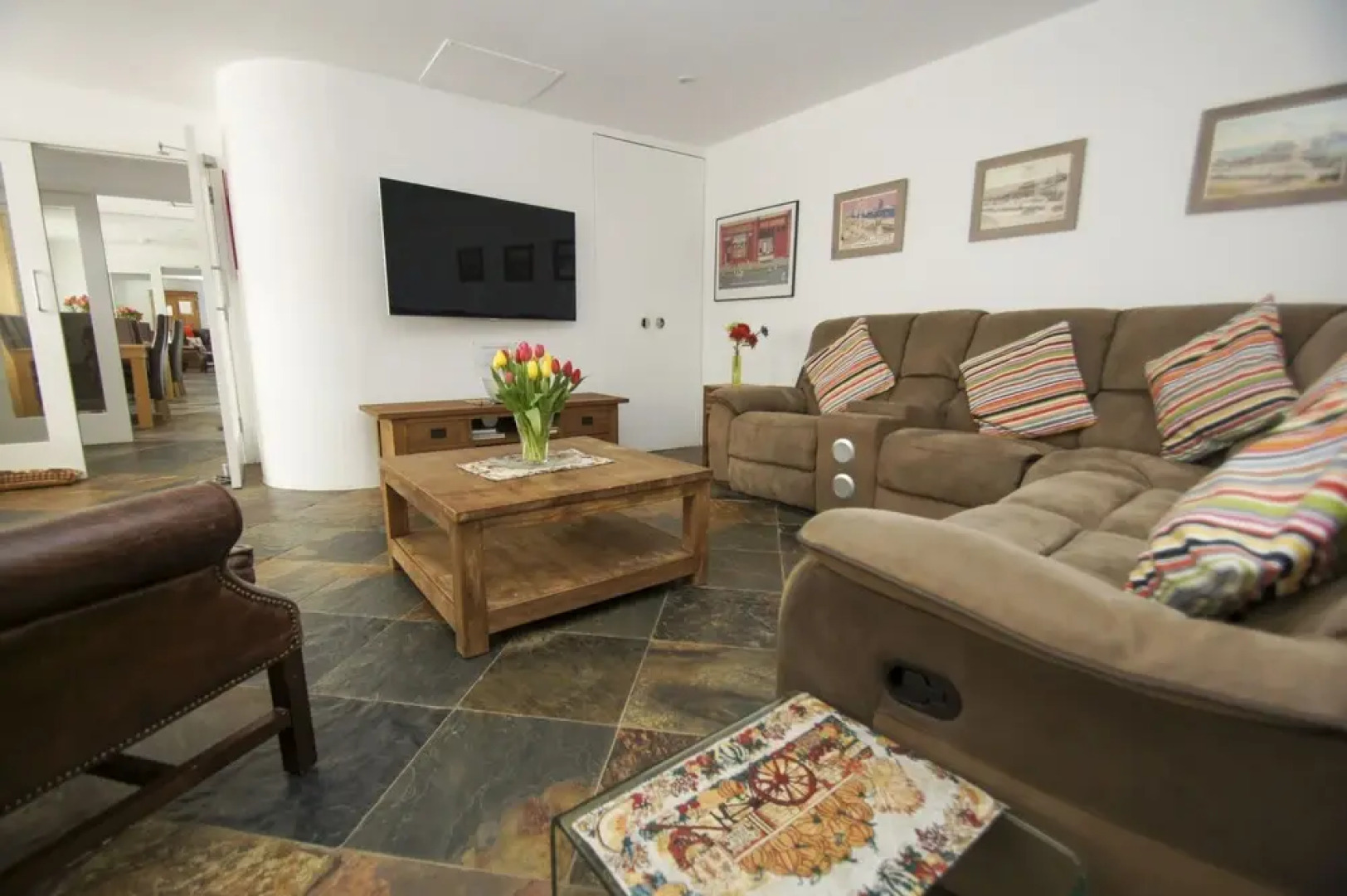 Kemp Town Mews Parking by Brighton Holiday Lets