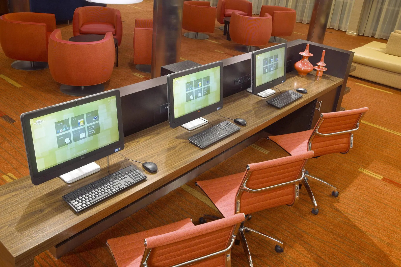 Courtyard by Marriott Long Beach Airport