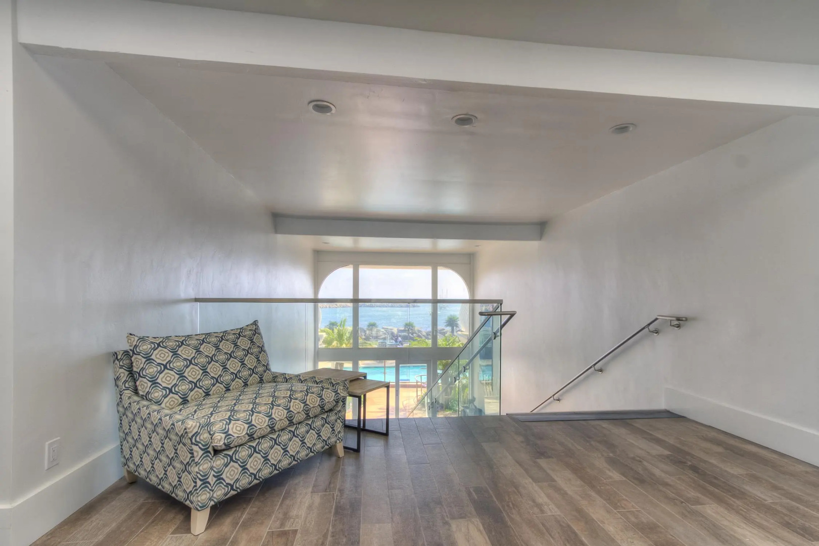 Oceanside Marina Suites