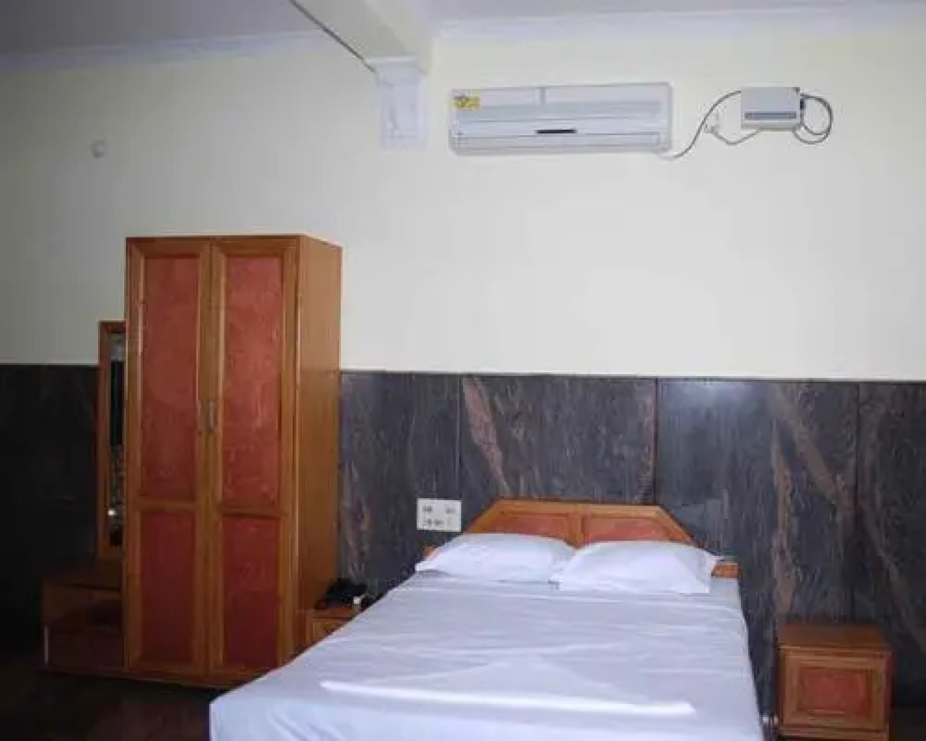 Hotel Jyothi international