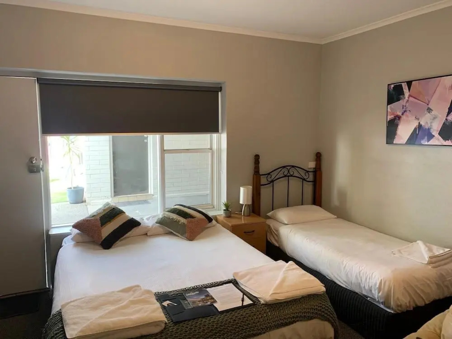 Adelaide City Fringe Serviced Apartments