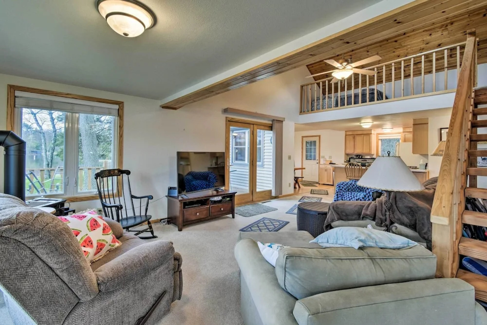 Lakefront Home w/ Seasonal Dock - 2 mi to Skiing!