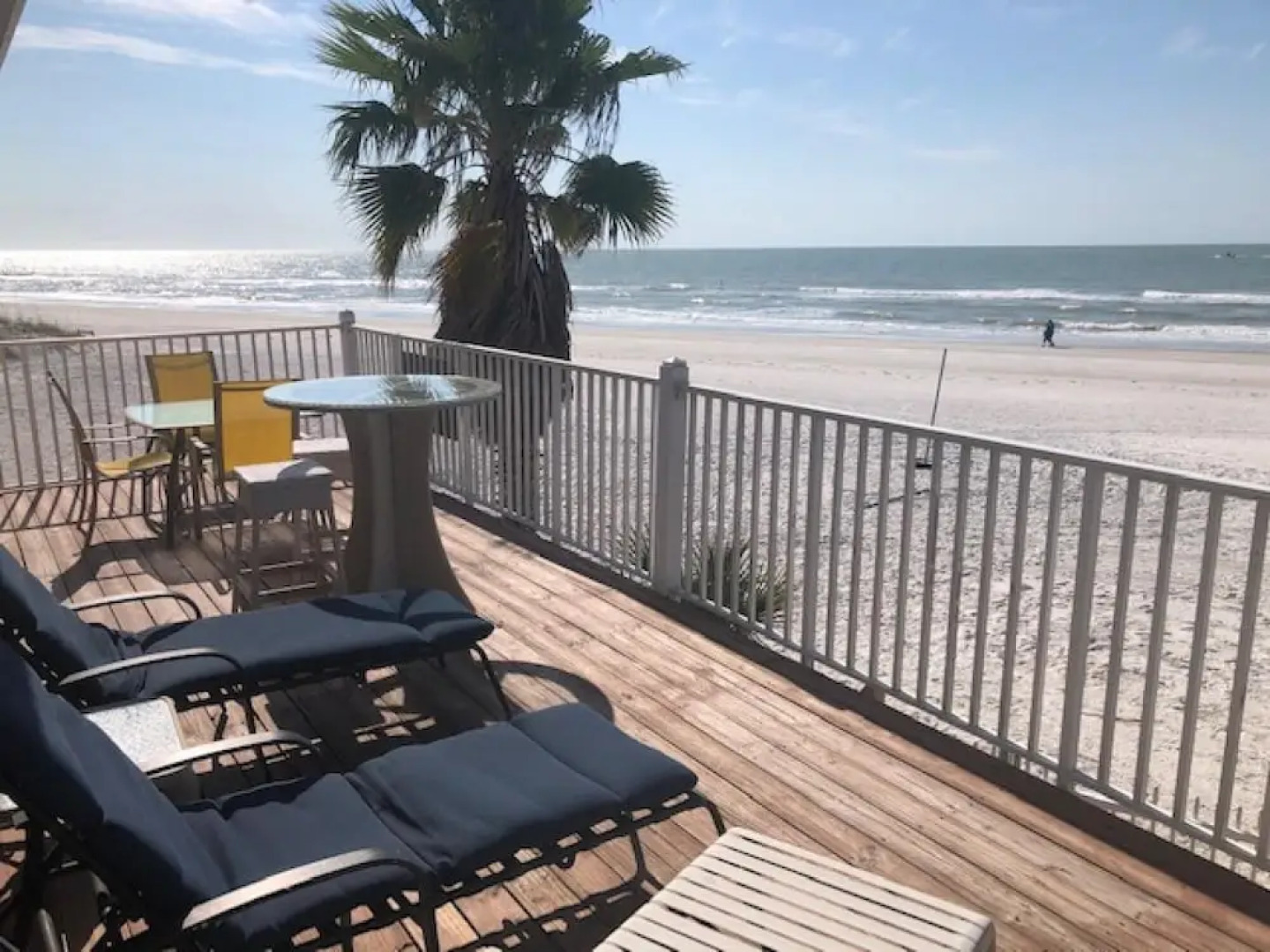 Misty Isles Redington Beachfront Suite 4