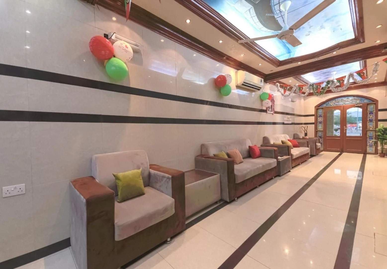 Super OYO 108 Marsa Al Masafar Hotel Apartment