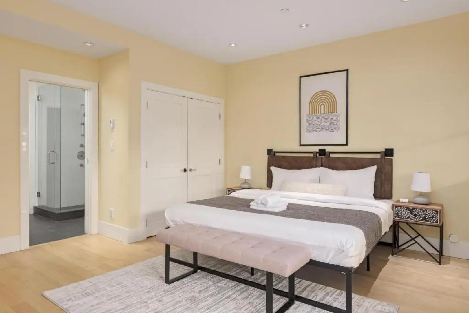 Stunning 3 Bedroom Secondary Suite N Van