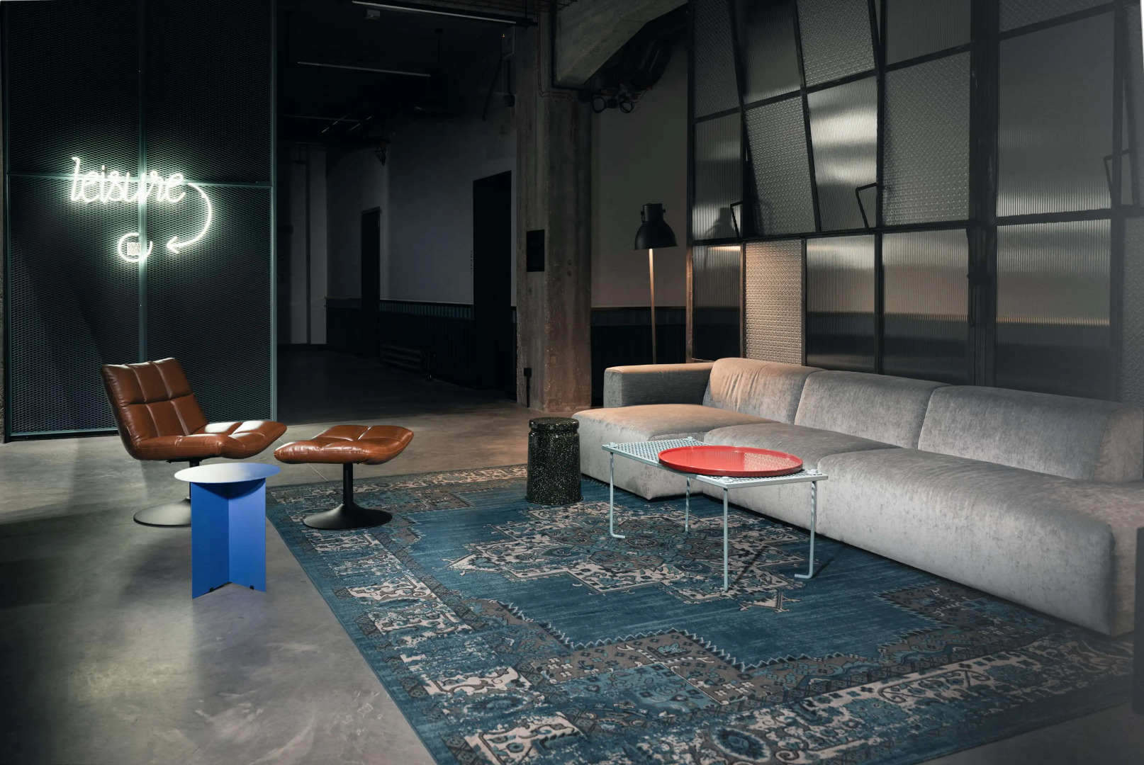 MONTOWNIA Lofts & Experience