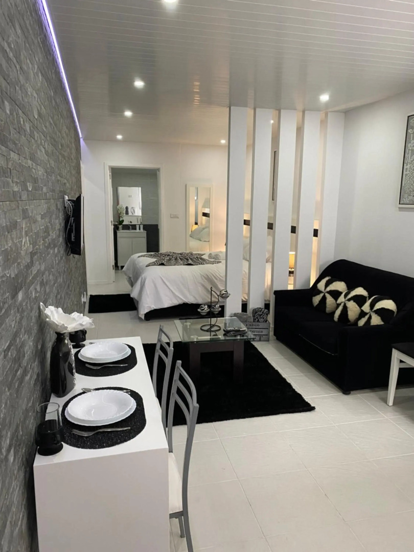 THE CEDAR TREE HOUSE Studio 48