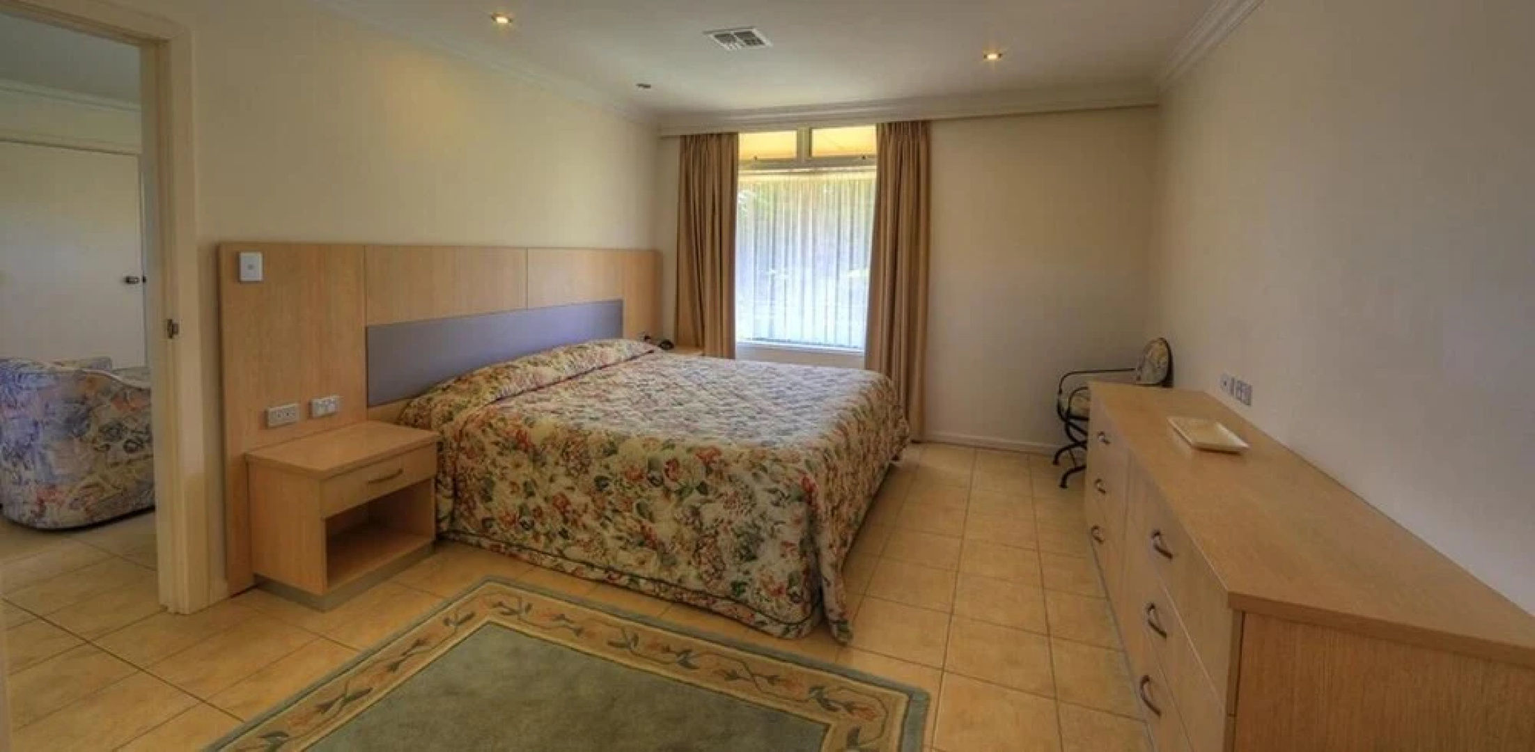 Cooma Motor Lodge Motel