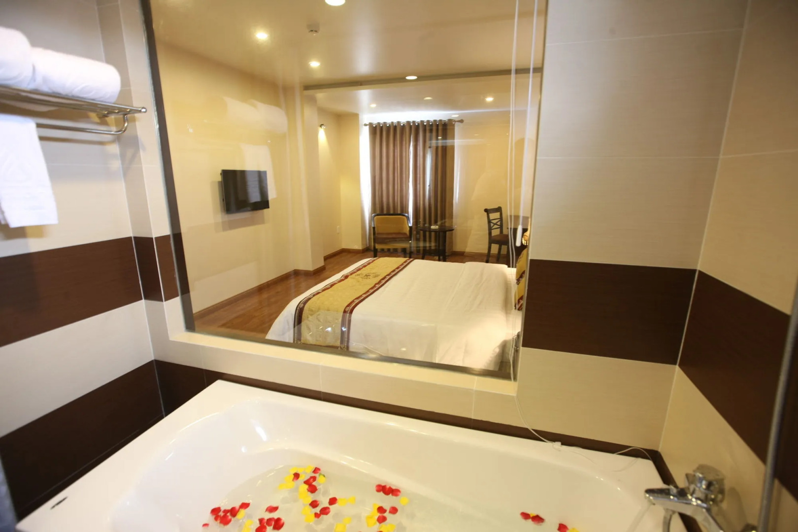 Lac Long Hotel Hai Phong