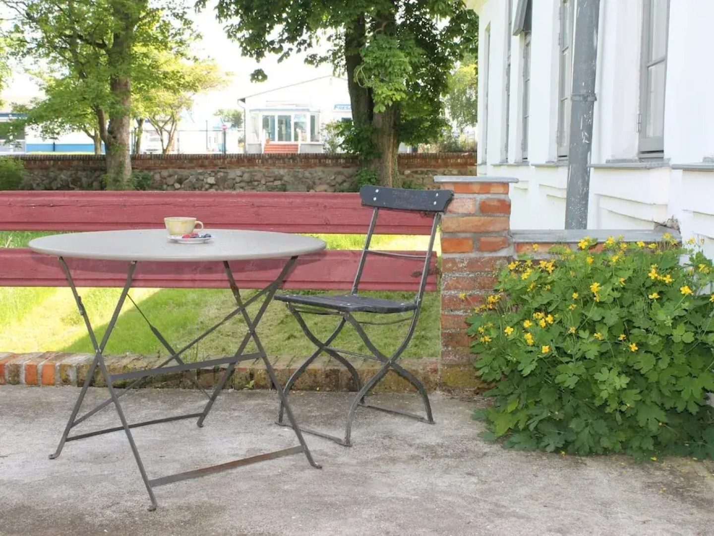 Charmante Wohnung mit Terrasse in Steffenshagen