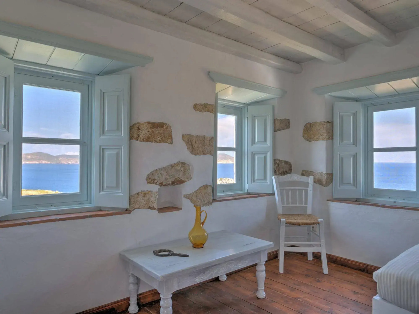 Eirini's Luxury Hotel Villas