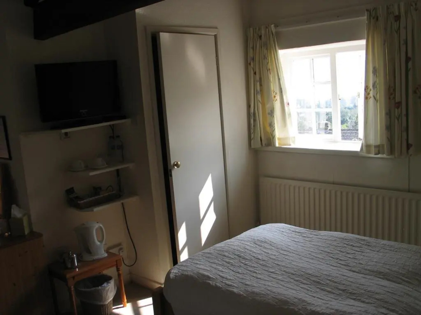 Guest house Clyde House