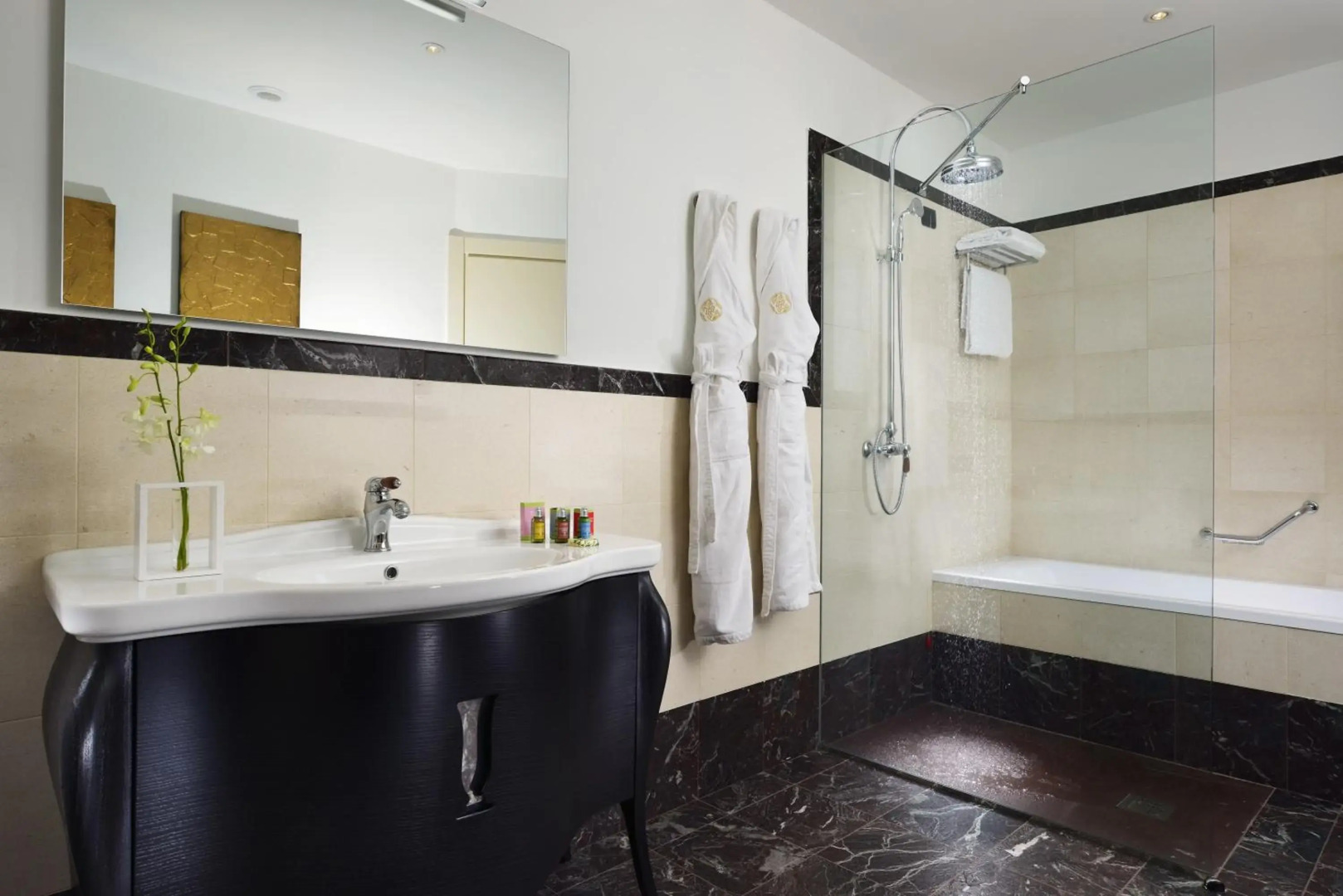 Castello Dal Pozzo Resort Lago Maggiore - Preferred Hotels & Resorts