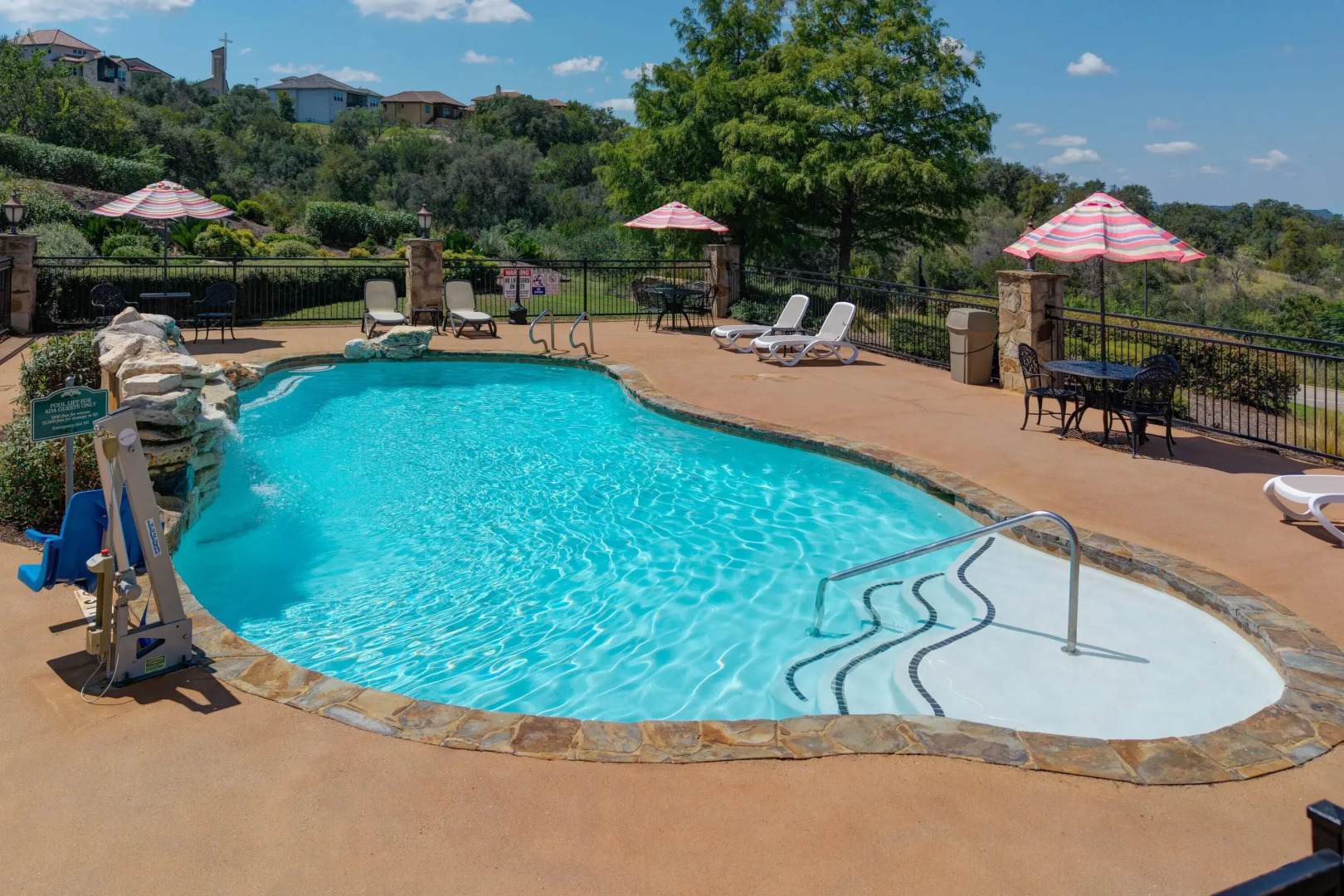 La Quinta Inn & Suites by Wyndham Marble Falls