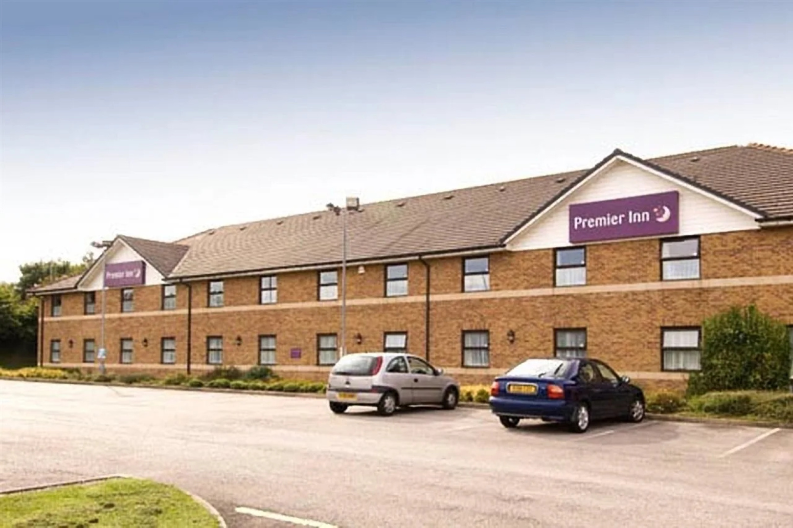 Premier Inn Sheffield/Barnsley (M1 Jct 36)