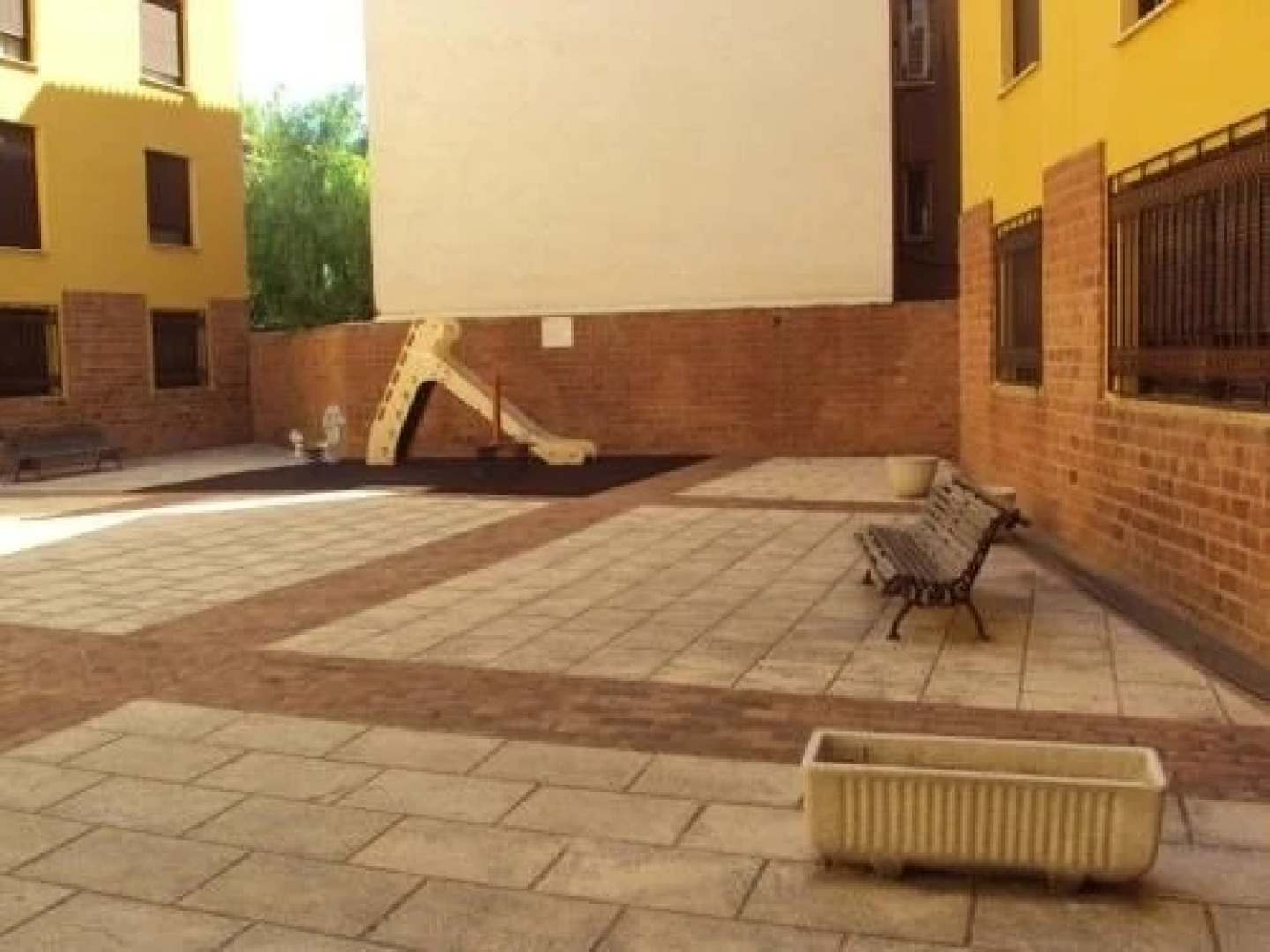 Apartamentos Emperatriz Ocaña