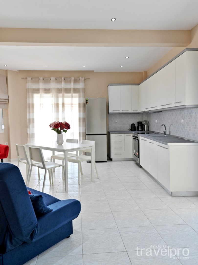 Sabbia Seafront Apartment  2 by TravelPro Serv...