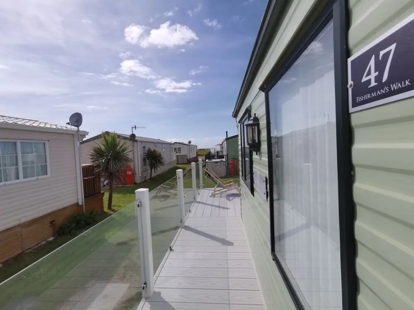 Sea and Mountain View Sunbeach Holiday Snowdonia