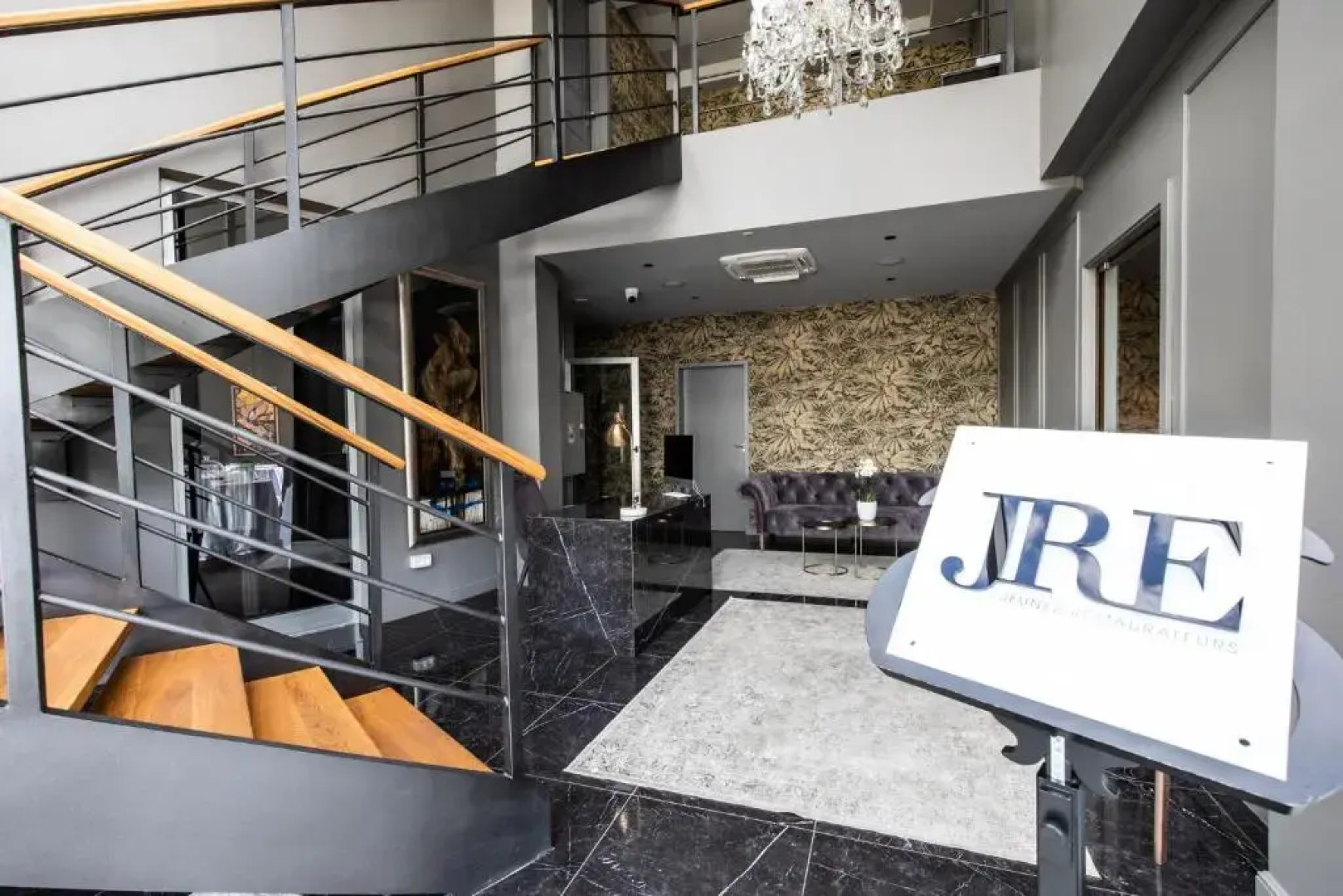 DAM boutique hotel & restaurant